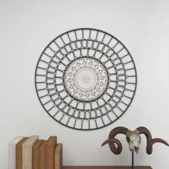 Metal Abstract Carved Design Wall Decor Black - Olivia & May -Decora Shop GUEST 0bf3ba51 f89f 4956 a111 0459175a4f79