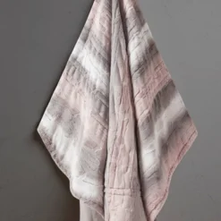 50"x70" Marselle Oversized Faux Fur Electric Throw Blanket - Beautyrest -Decora Shop GUEST 0d9a132d 38d5 4593 a6b9 aa7a4e667a2c