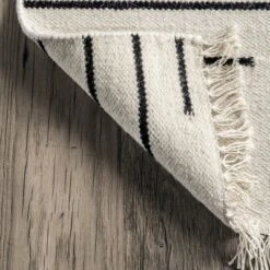 NuLOOM Delora Bohemian Wool Blend Tasseled Area Rug -Decora Shop GUEST 1f99d12c 8f10 4d2e 83ed d27eca99d792