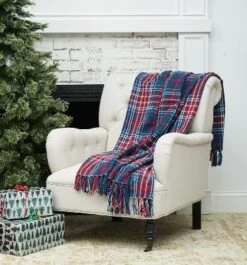 C&F Home Plaid Throws -Decora Shop GUEST 25d6201d dc31 46b8 b311 9d047a6ea86b