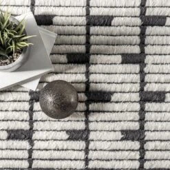 NuLOOM Hayes Soft Shaggy Textured Vine Fringe Area Rug -Decora Shop GUEST 2bcb3eaf 1ec1 4793 8cc3 d93c689186b7