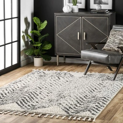 NuLOOM Amanda Moroccan Chevron Tassel Area Rug 1 NuLOOM Amanda Moroccan Chevron Tassel Area Rug