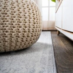 Modern Persian Vintage Medallion Runner Rug - JONATHAN Y -Decora Shop GUEST 85de3352 dafc 49ce 88ec 18359997566a