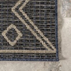 NuLOOM Julieta Diamonded Helix Indoor/Outdoor Area Rug -Decora Shop GUEST 8d4c94c1 7433 4756 9132 ba207b99d629