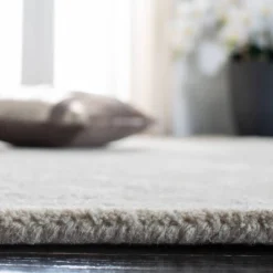 Kelley Damask Tufted Area Rug - Safavieh -Decora Shop GUEST 90c8b15f 74cf 43b4 a2ba 919b9c25827b