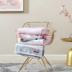 50"x70" Dotted Heart Plush Reversible Throw Blanket Pink - Betseyville -Decora Shop GUEST a48719bc 56ec 45f1 9a42 28f9dddaee39