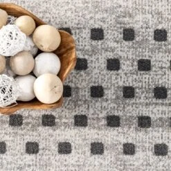 NuLOOM Outdoor Cora Area Rug -Decora Shop GUEST a5edf8eb bb81 49ca 9620 a72c2e09d2d0