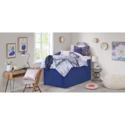 22" Contour Table Lamp Ivory -Decora Shop GUEST b3271ef3 e503 4a74 9021 590d605f9ff9