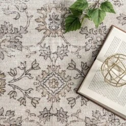 NuLOOM Deadra Vintage Floral Machine Washable Area Rug -Decora Shop GUEST cfbe89e4 f17b 4942 9b09 d0860b5d0e20