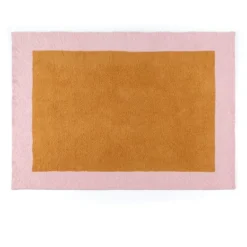 Shiraleah Pink And Orange Super Soft Reversible Throw Blanket -Decora Shop GUEST d605d4fe e179 44d6 8da5 ab7416474dd7