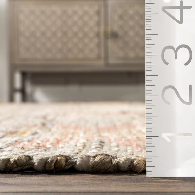 NuLOOM Hermina Southwestern Tasseled Area Rug 2 NuLOOM Hermina Southwestern Tasseled Area Rug - Image 2