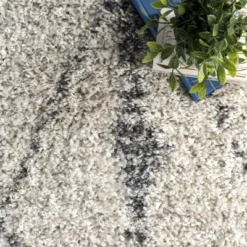 NuLOOM Selah Geometric Shag Area Rug 12 NuLOOM Selah Geometric Shag Area Rug -Decora Shop GUEST f99be709 74f6 4237 a373 eed21fb47721